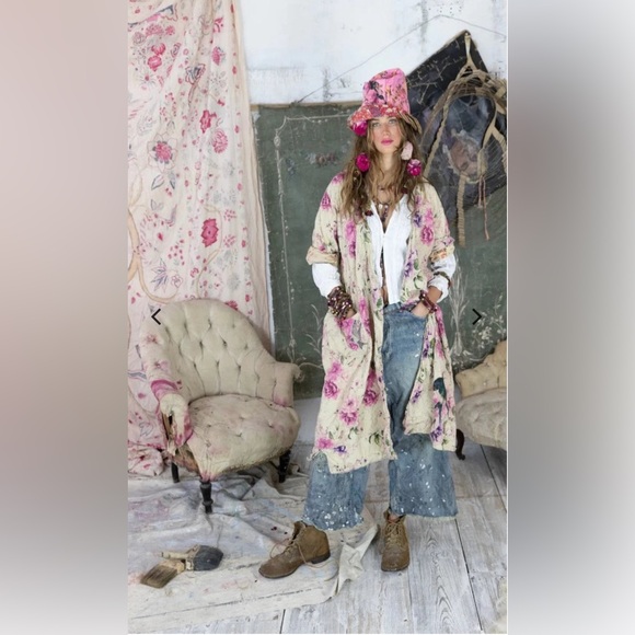 Magnolia Pearl NWT Floral Ettiene Kimono in Phlox Moon - JACKET 901 - Picture 1 of 7